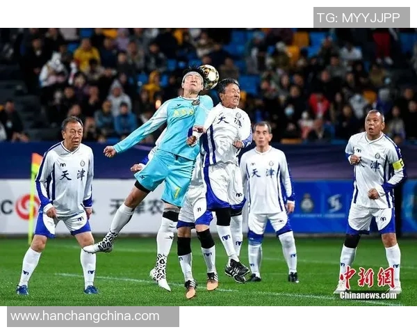 2012年足球明星赛精彩回顾与球星风采展示盛典 2012年足球明星赛精彩回顾与球星风采展示盛典